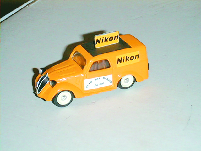 FIAT 500 B FURGONI 1:43 scale