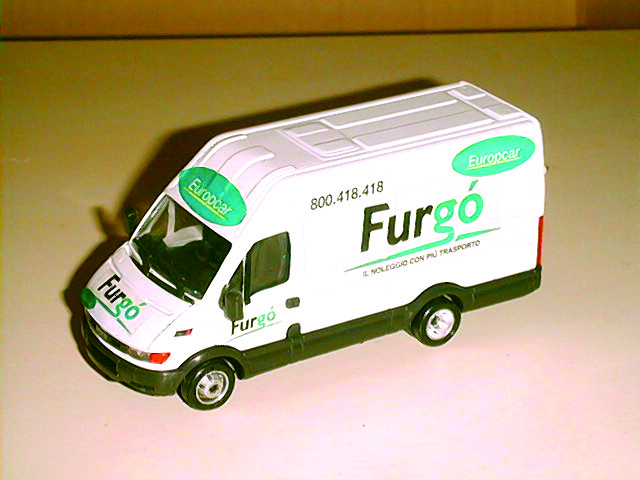 IVECO DAILY in scala 1:43
