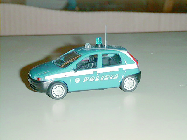 FIAT PUNTO in scala 1:43
