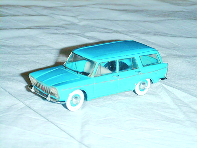 FIAT 2300 1:43 scale