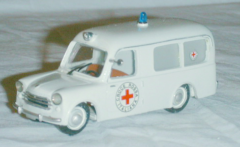 FIAT AMBULANZE in scala 1:43