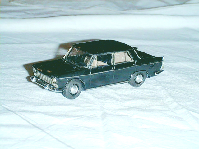 FIAT 1800 1:43 scale