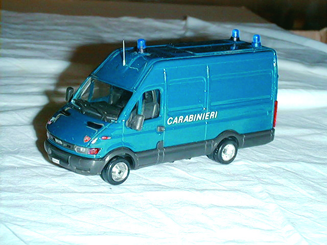 IVECO DAILY in scala 1:43