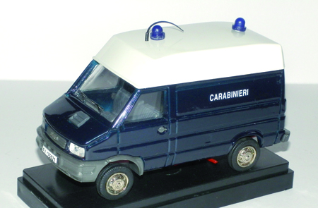 IVECO DAILY in scala 1:43