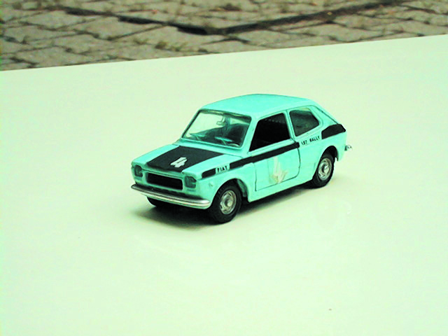 FIAT AB 127 in scala 1:43