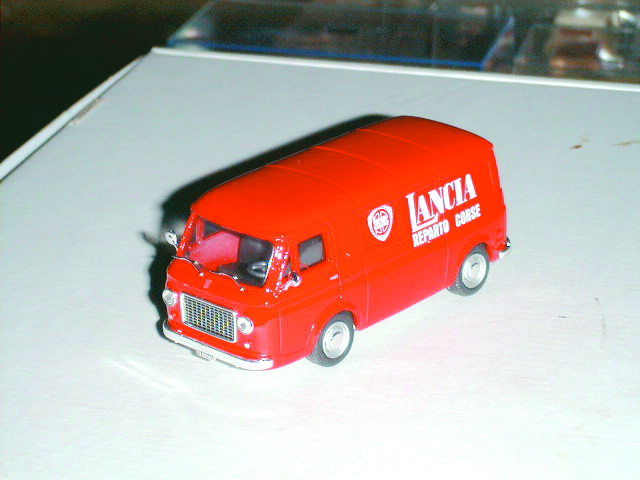 FIAT 238 in scala 1:43