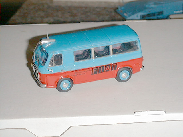 FIAT 238