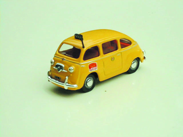 FIAT MULTIPLA 1:43 scale