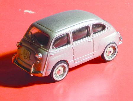 FIAT MULTIPLA in scala 1:43