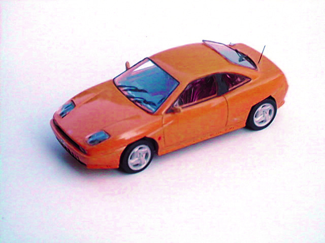 FIAT 2000 in scala 1:43