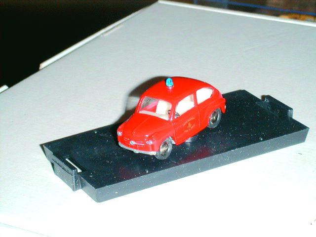 FIAT 600