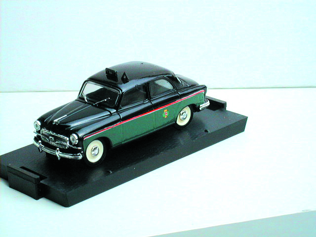FIAT 1400 1:43 scale
