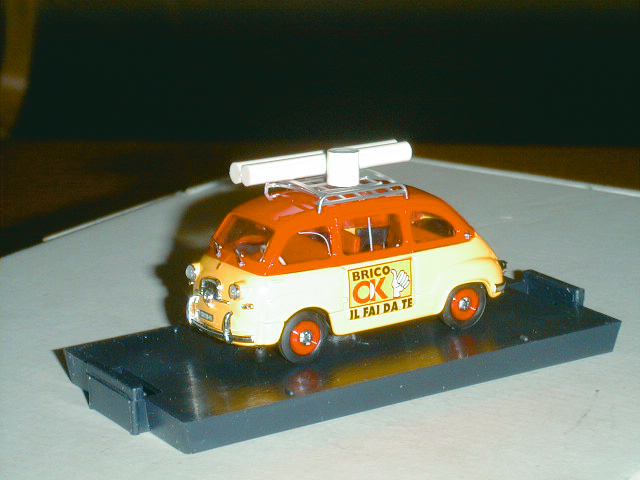 FIAT MULTIPLA in scala 1:43
