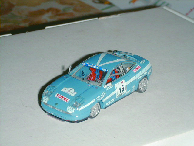 FIAT 2000 in scala 1:43