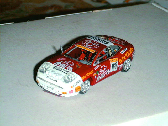 FIAT 2000 in scala 1:43