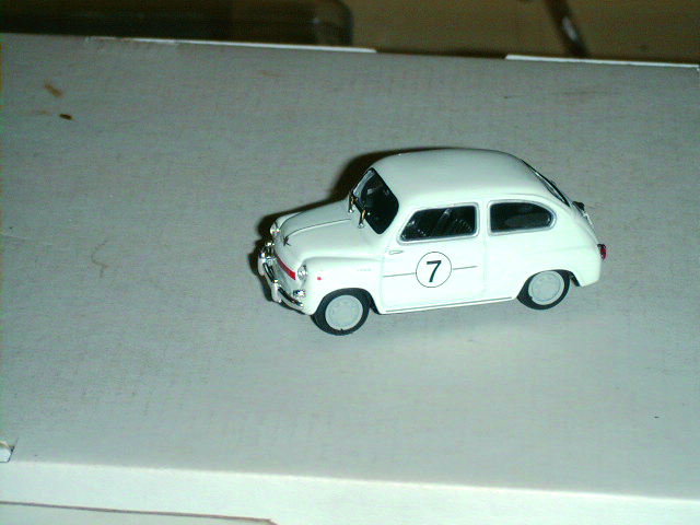 FIAT 600