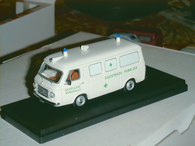 FIAT 238 in scala 1:43