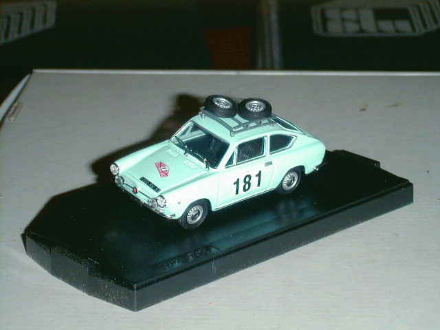 FIAT 850 in scala 1:43