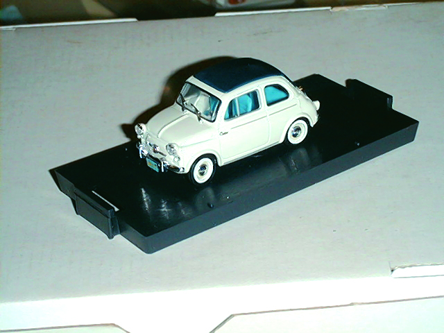FIAT 500 in scala 1:43