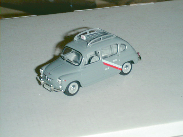 FIAT 600 in scala 1:43