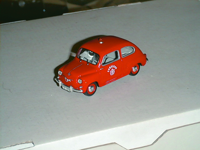 FIAT 600 1:43 scale