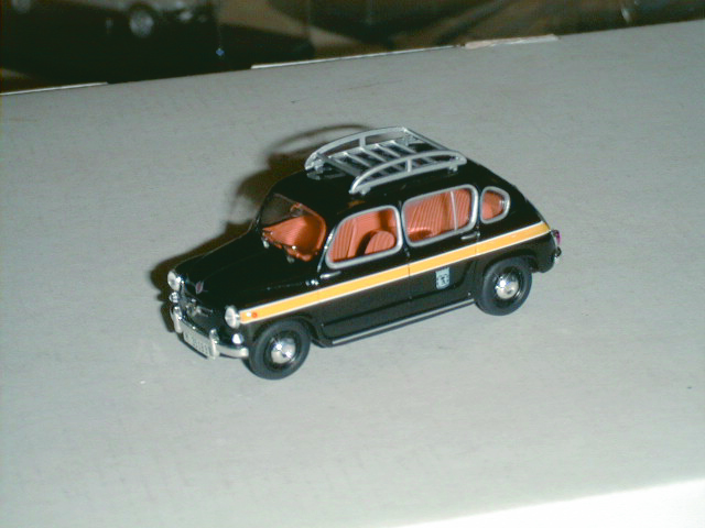 FIAT 600 in scala 1:43