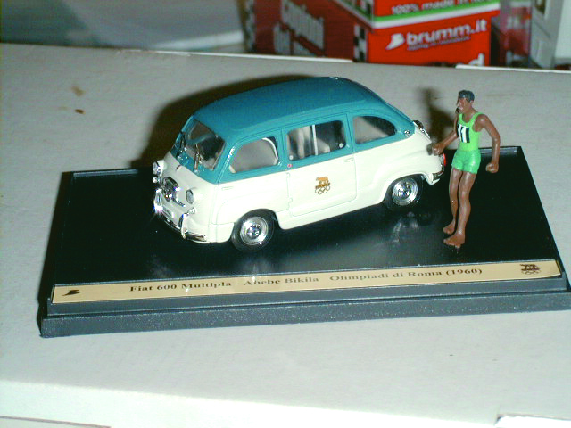 FIAT MULTIPLA in scala 1:43