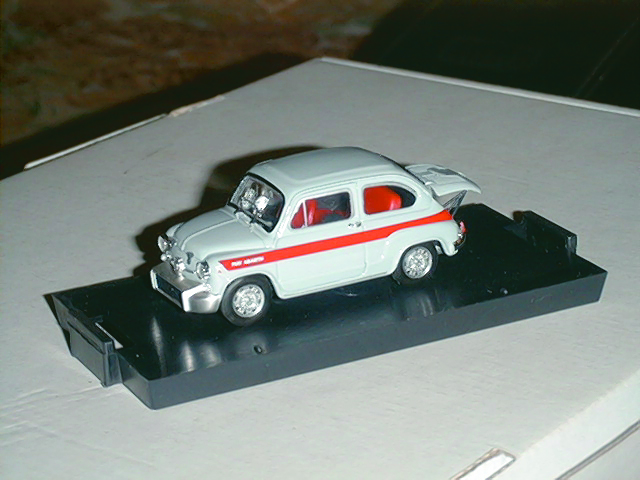 FIAT 850 in scala 1:43