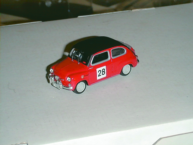 FIAT 600 in scala 1:43