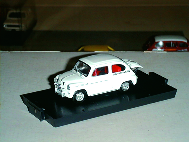 FIAT ABARTH 850 TC in scala 1:43