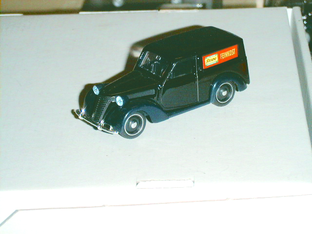 FIAT 1100 FURGONI 1:43 scale