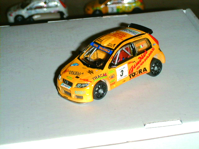 FIAT PUNTO 1:43 scale