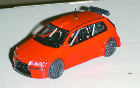 FIAT PUNTO in scala 1:43