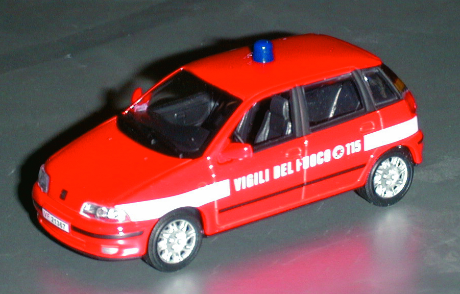 FIAT GRANDE PUNTO in scala 1:43
