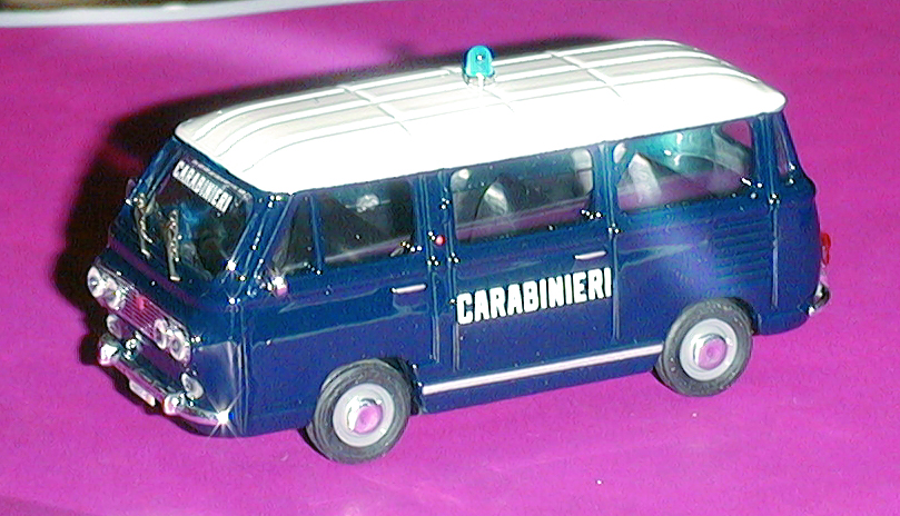 FIAT 600 T/850 T in scala 1:43