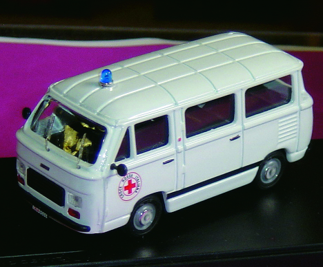 FIAT 900 T in scala 1:43