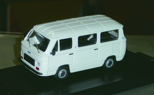 FIAT 900 T in scala 1:43