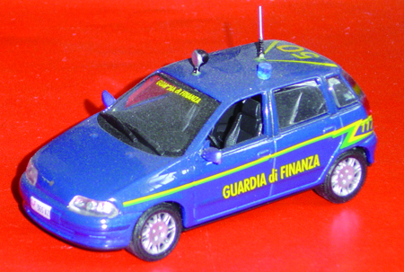FIAT PUNTO 1:43 scale