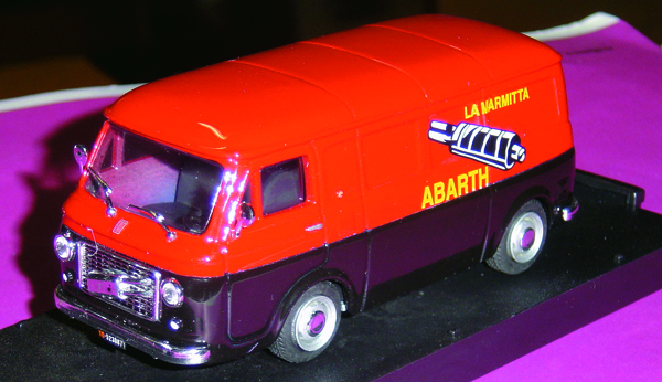 FIAT 238 in scala 1:43