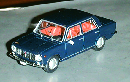 FIAT 124 1:43 scale