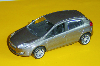 FIAT BRAVO in scala 1:43