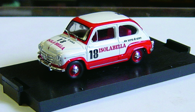 FIAT 600 in scala 1:43