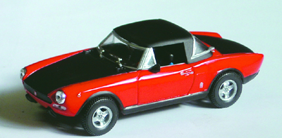 FIAT 124 CABRIO in scala 1:43