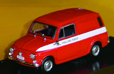 FIAT 500 GIARDINETTA in scala 1:43