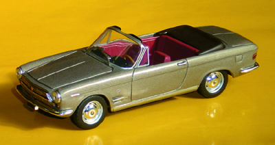 FIAT 2300 1:43 scale