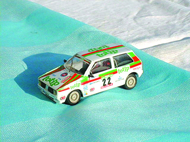 FIAT UNO in scala 1:43