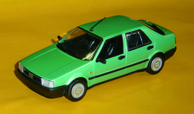 FIAT CROMA in scala 1:43