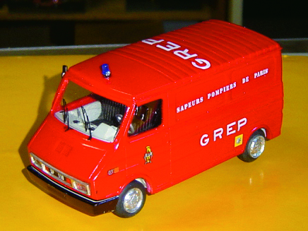 FIAT 242 1:43 scale