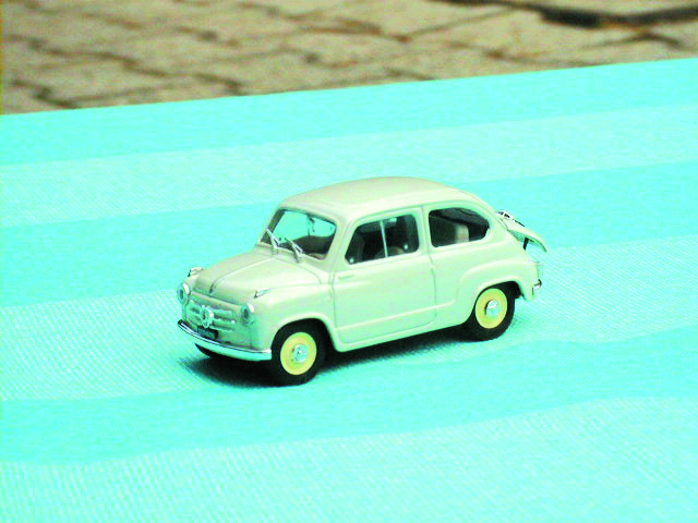 FIAT 600