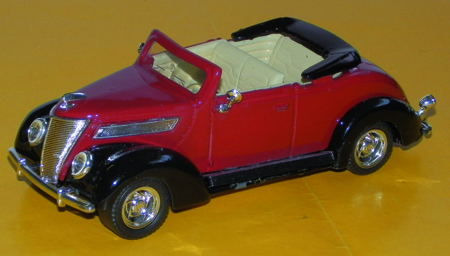 FIAT 508 CABRIO 1:43 scale